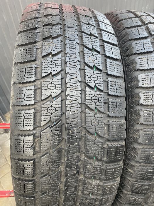 Гума зимова 265/65/17 Toyo Observer JSI-5