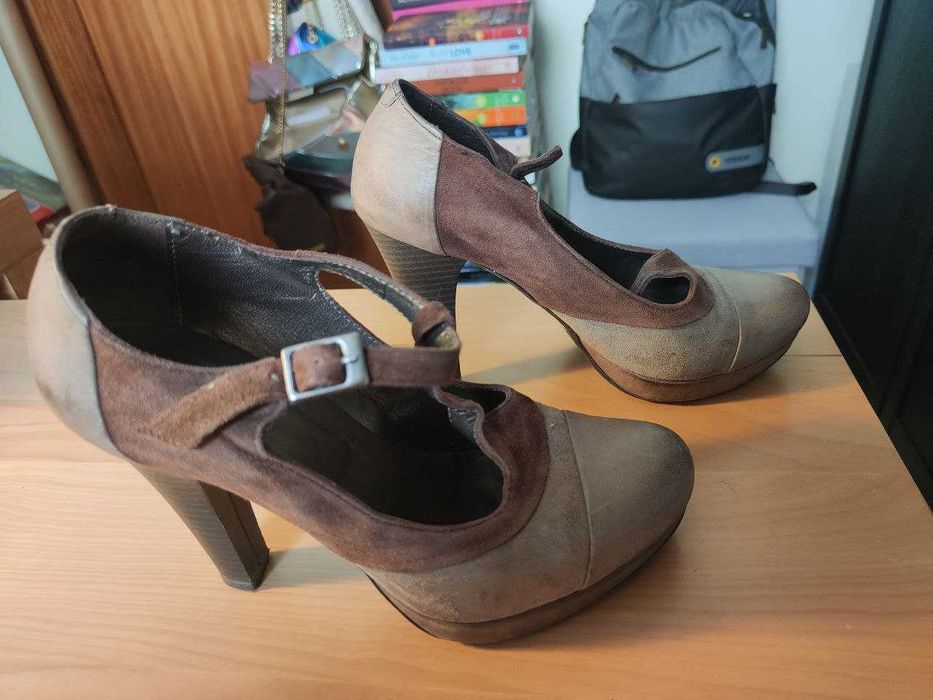 Tapadas Brown Heeled Shoe Size 37
