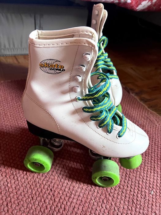 Patins de 4 rodas originais dos 90s