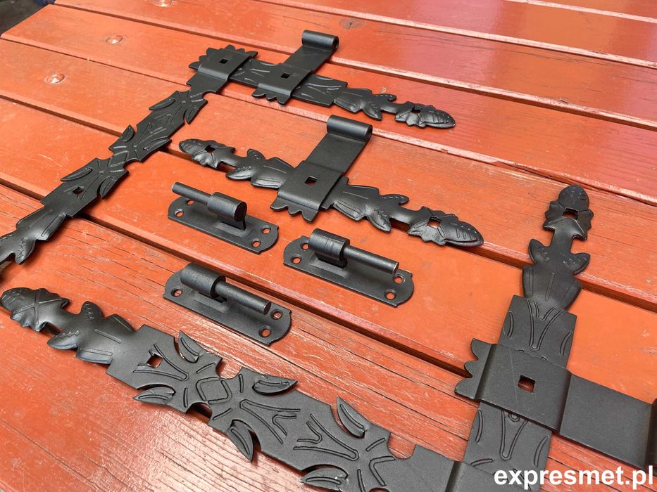 ZAWIAS KĄTOWY DO OKIENNIC DRZWI Ozdobny KUTY Czarny 400x300mm 3szt hak