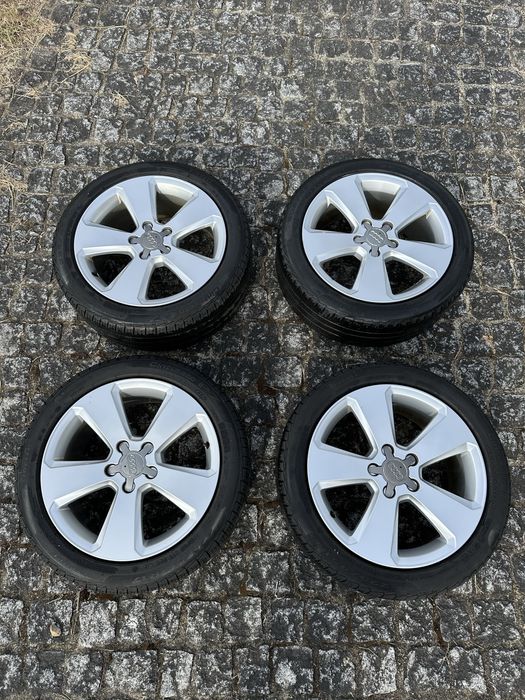 Jantes Originais Audi 17” + Pneus Pirelli P7 | Audi A3 8V
