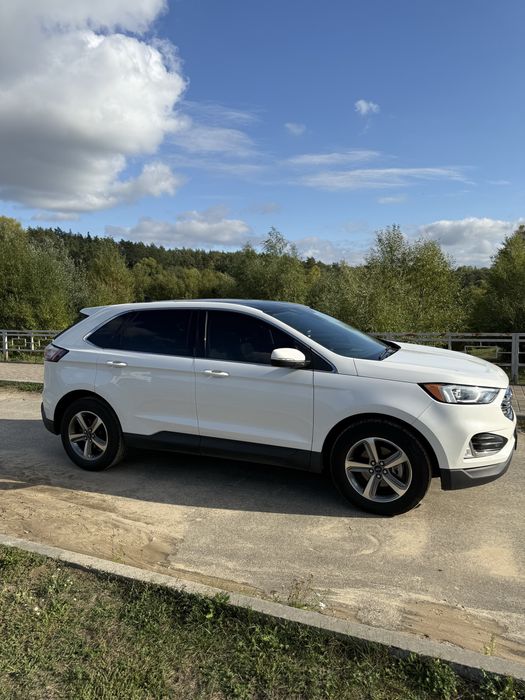 Автомобіль Ford Edge 2020