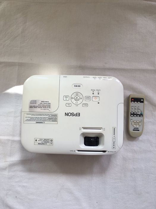 Проектор EPSON EB-W12