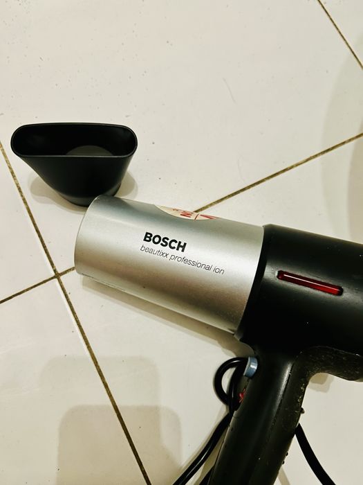 Suszarka do włosów profesjonalna Bosch Professional Ion jonizacja