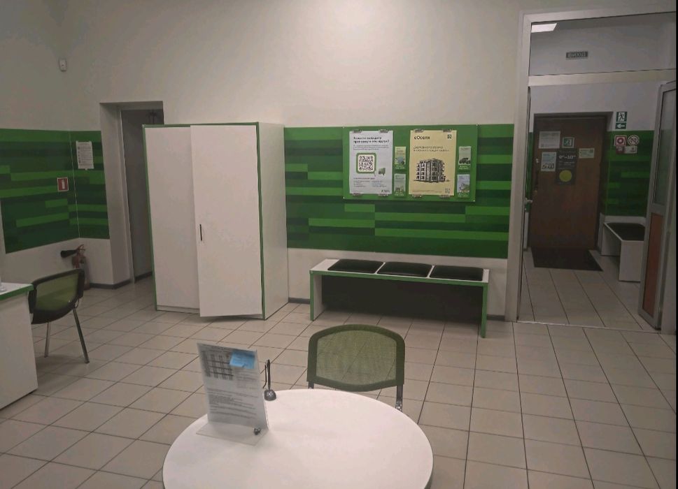 Здам Велике Офісне приміщення, Центр, Ціну знижено!