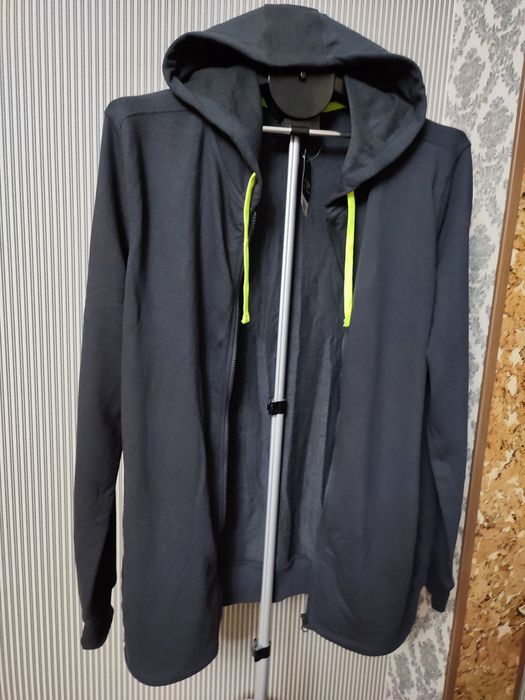 Crivit Німеччина Чоловіче Худі на блискавці з капюшоном 54- 56р.