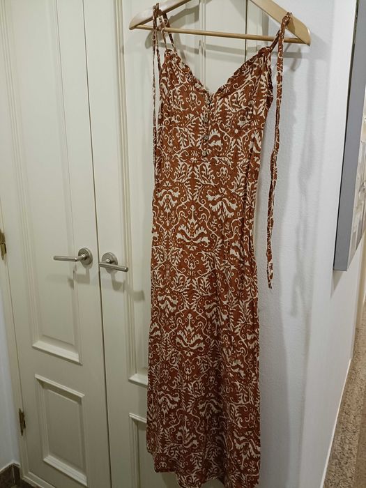 Vestidos de várias marcas