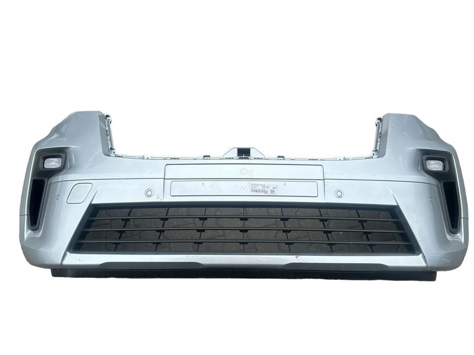 nissan nv 300 zderzak przedni 2022- 620222832r