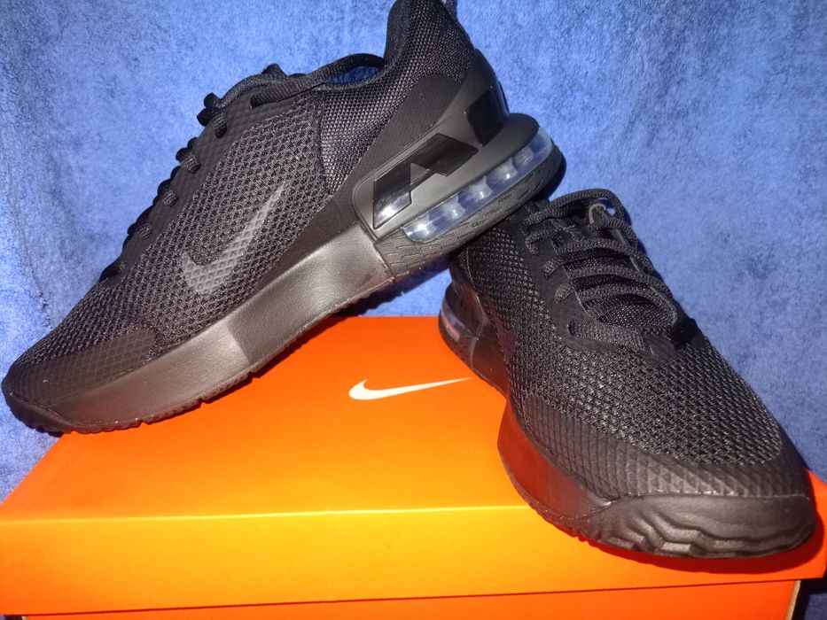 Nowe męskie buty sportowe Nike Air Max Alpha Trainer 6 czarne  45.5