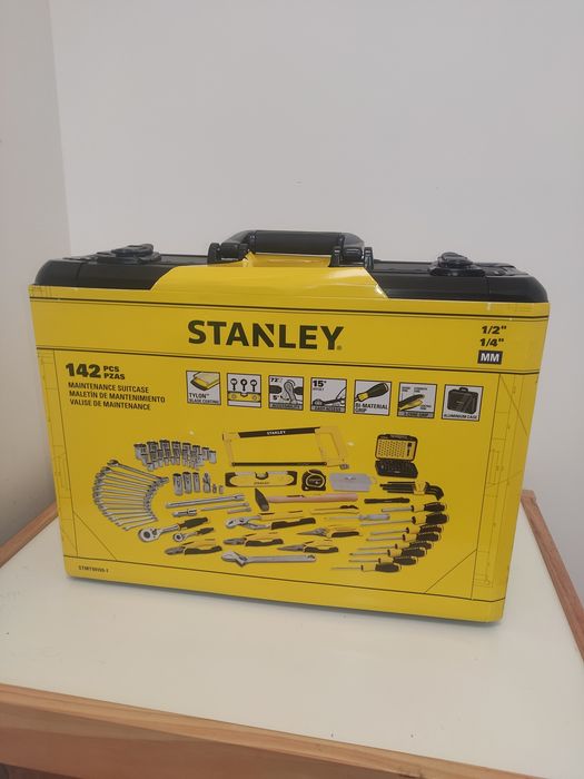 Stanley zestaw narzędzi 142 elementy w walizce STMT98109-1 NOWY