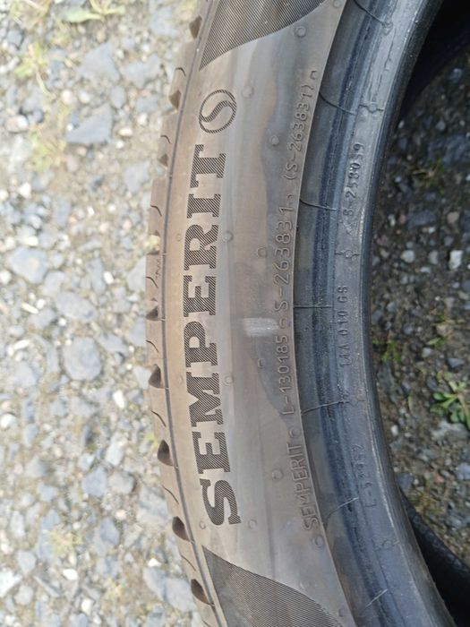 Opony całoroczne 225/40/18 Semperit bieżnik 7mm 22 rok F-VAT