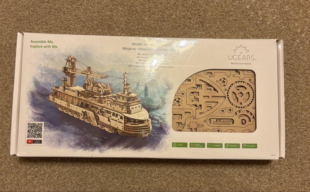 Ugears statek badawczy nowy folia. Research Vessel