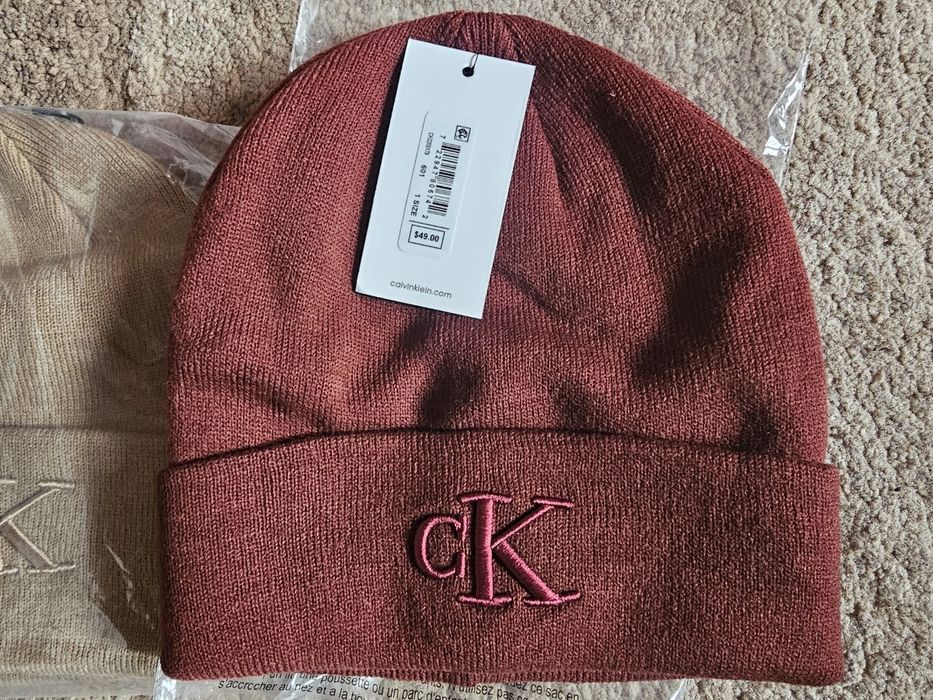 Шапка Calvin Klein