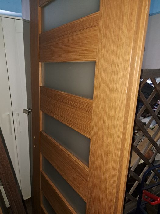 Drzwi łazienkowe cięzkie z futryną gratis