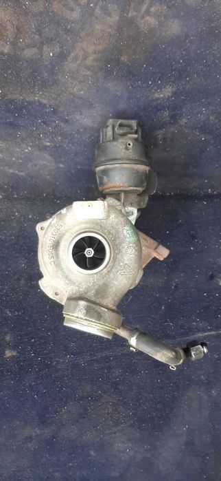 Турбина audi a4 b8 a6 c6 q5 8r 2.0tdi 125KW 170л.с. 03l145702e турбіна