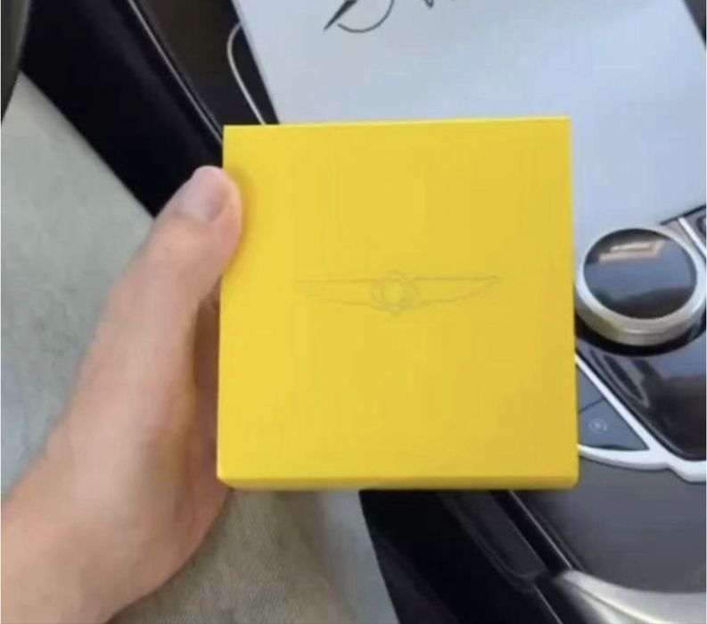 Швейцарський чоловічий годинник Invicta