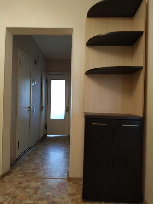 Шафи для офісу, квартири