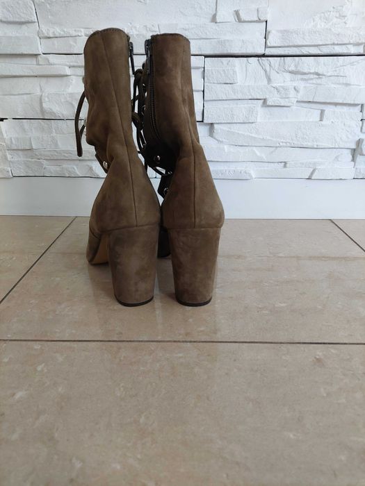Buty H&M Suede r 39 skóra Nowe