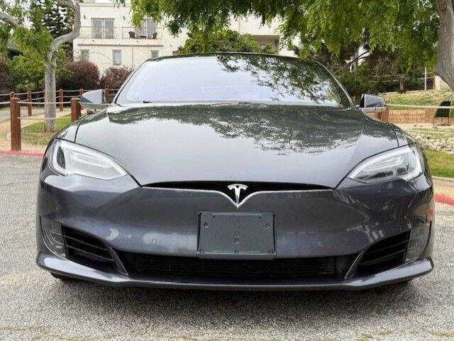 Tesla Model S 75D 2017