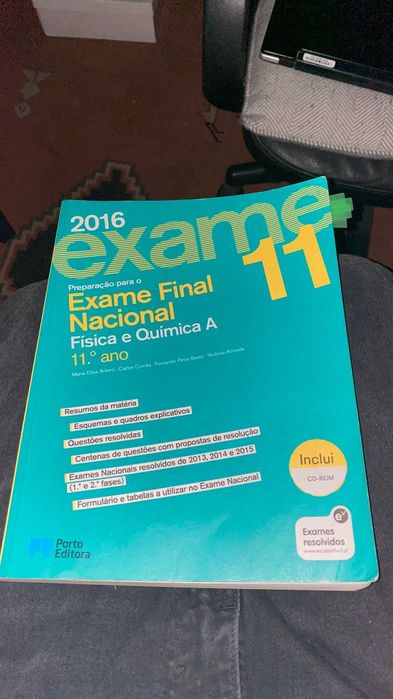 Livro de exames física e química