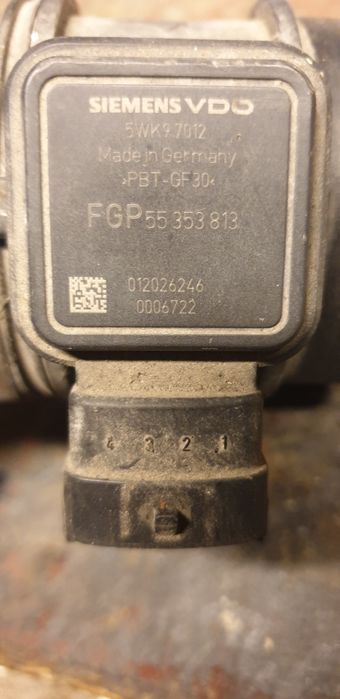 Opel Zafira B 1.8 przepływomierz