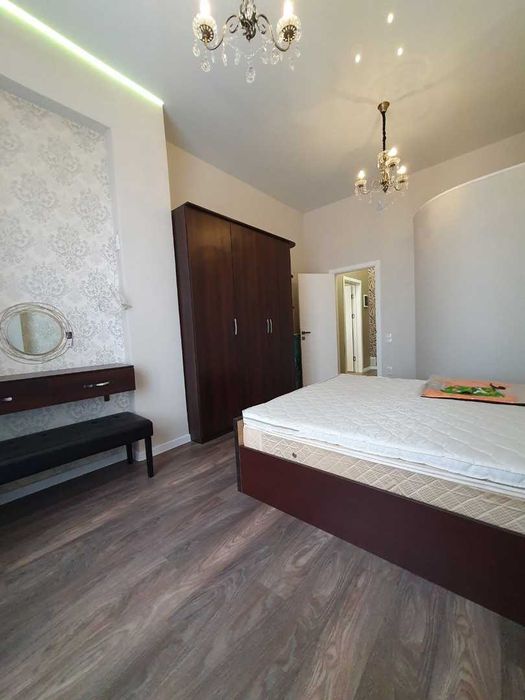 Продам 2 ком. кв. Центр, метро Левада, ул. Гольдберговская LT