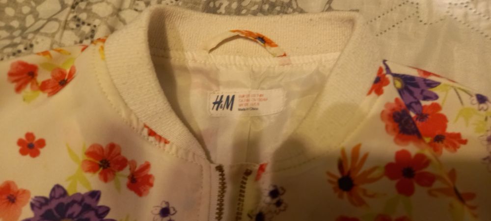 H&M Bluza bomberka  rozmiar 128