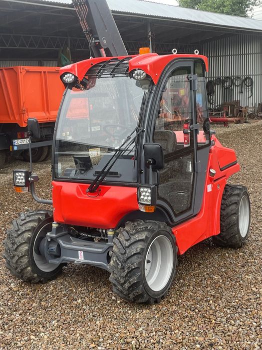 Пропоную телескопічний  навантажувач EVARUN 1500 новий