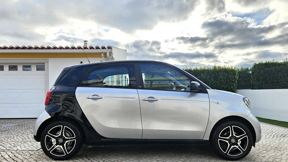 Smart Forfour PRIME 1.0 - 58mil Km - Nacional - Estofos Pele - Excelente Estado