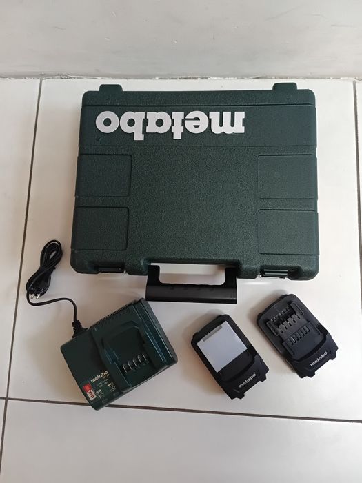 Metabo 18v - ładowarka, 2 x bateria, walizka