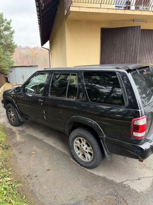 Nissan Pathfinder r50 3.5l