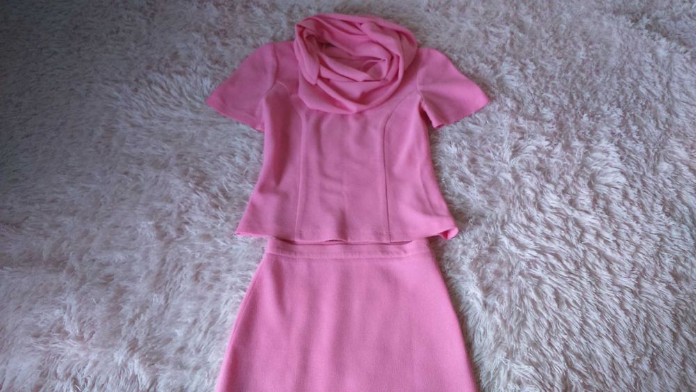 Костюм  блуза зі спідницею    р. М