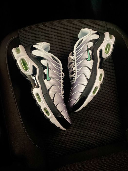 (БЕЗ ПЕРЕДОПЛАТИ)Nike Air Max Plus Triple найк аір макс плюс TN тн