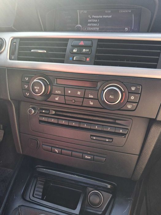 BMW 320d Coupé Pack M | 184 cv | Teto Panorâmico | Pele Vermelha