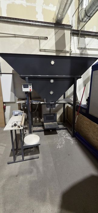 Pakowaczka produktów sypkich EkoMax PPS-11