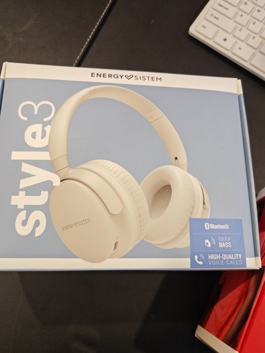 Headphones style 3 energy sistem branco e vermelho