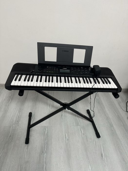 Синтезатор Yamaha PSR-E283
