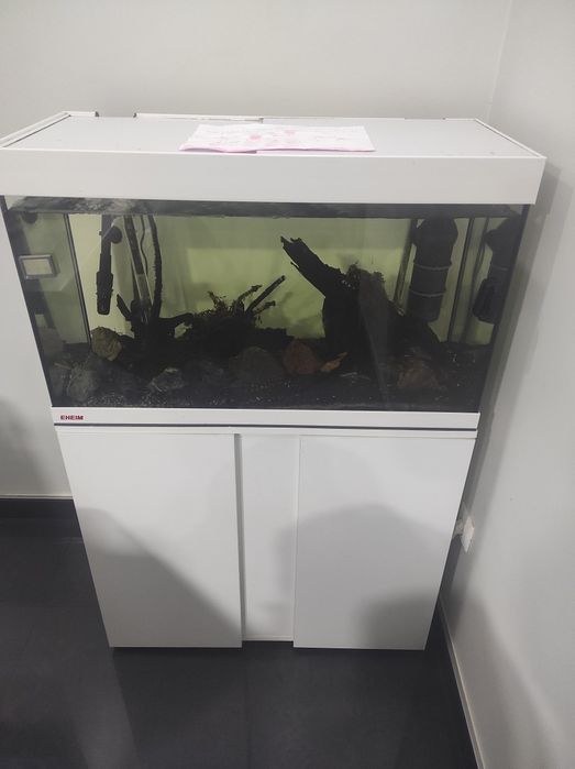 Aquário marca eheim