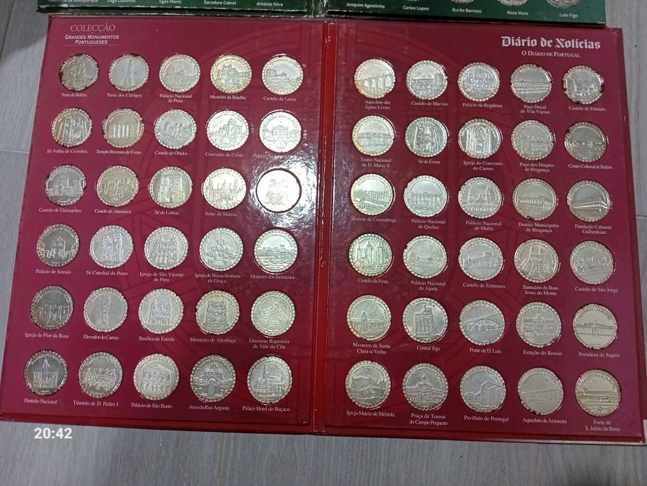 Colecção Grandes Monumentos Figuras Portuguesas Medalhas