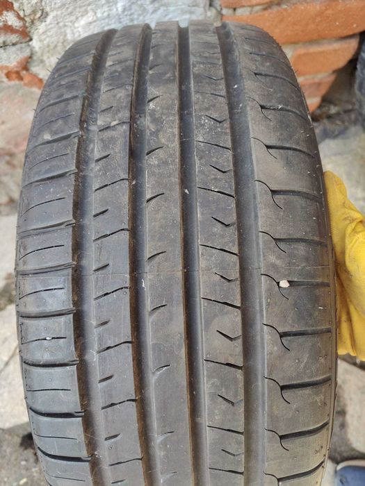2 opony letnie Firemax FM601 205/45 R16