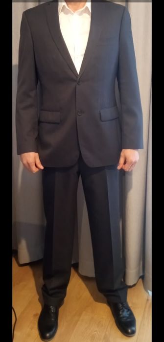 Garnitur męski Prawo Between