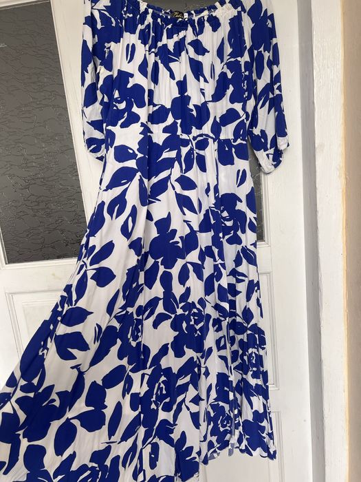 Сукня, плаття жіноче