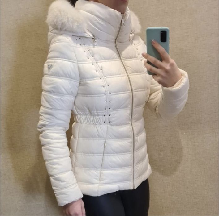 Куртка зимова guess xs-s