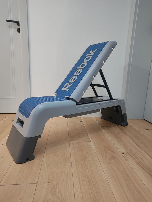 Step regulowany z funkcją ławki/ reebok