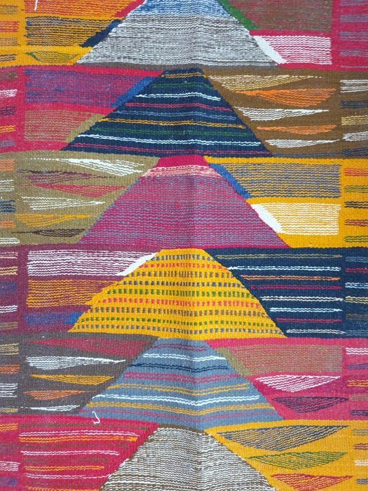 Kolorowy dywan z Maroka marokański kilim orientalny berberyjski orient