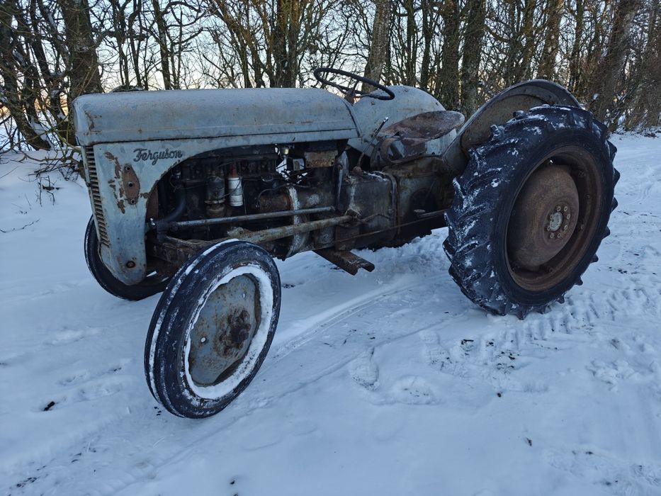 Massey Ferguson model 31 20
