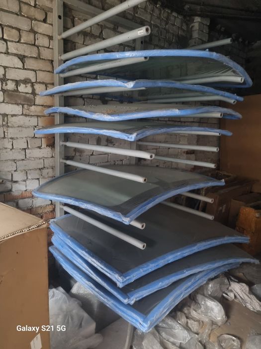 Tesla model Y скло лобове вітрове