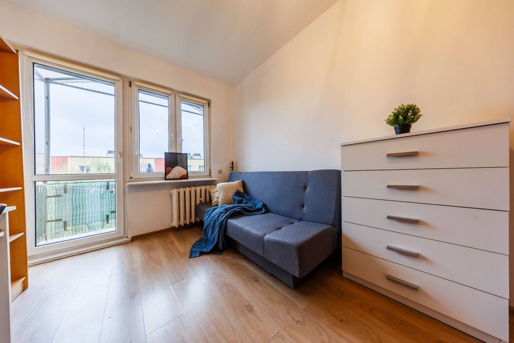 Pokój z balkonem ul. Malczewskiego