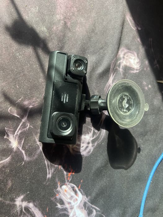 Sprzedam rejestator samochdowy