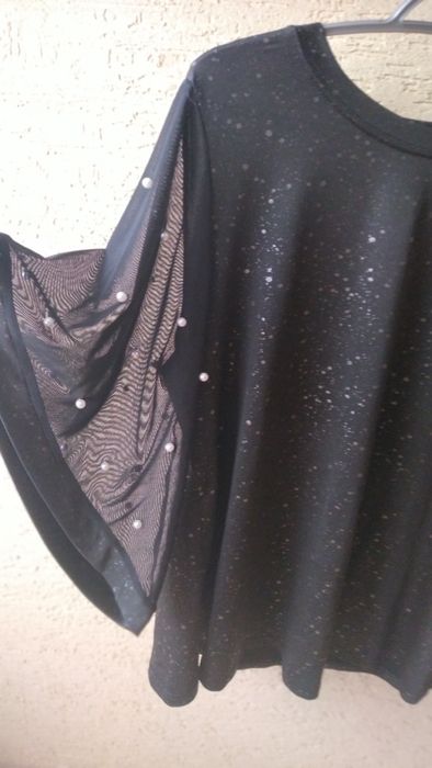 Oryginalna bluzeczka Shein xl z perlami na rekawkachl